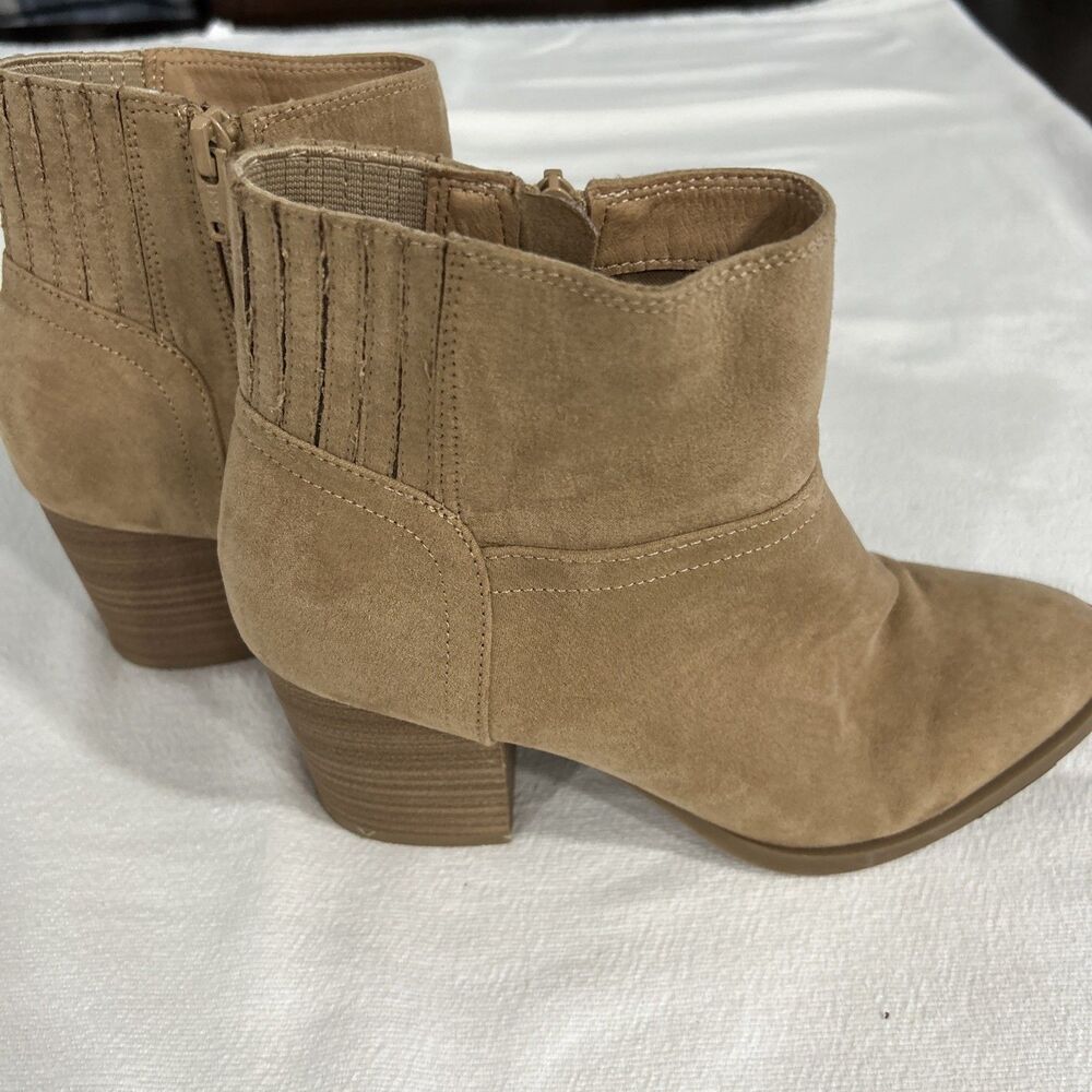 Kohls Tan Suede Ankle Hi Boots